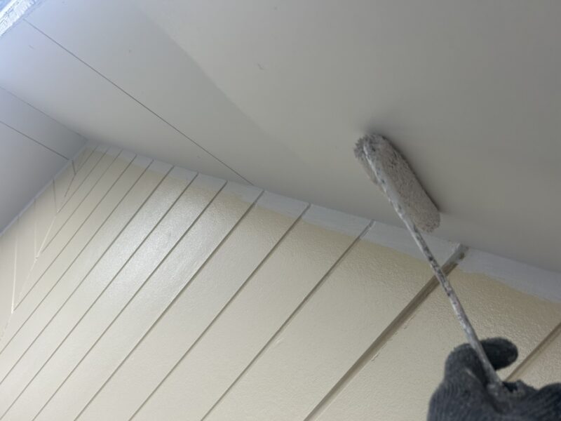 福岡県太宰府市向佐野のS様邸で外壁の色あせと屋根のツヤ低下を整える外壁屋根塗装工事を行っています。2026年2月6日着工です。【チラシより】