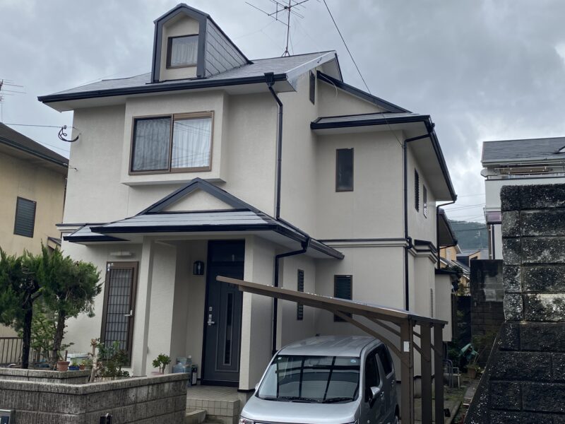 福岡県福岡市城南区樋井川のK様邸で外壁の汚れと屋根の色あせを整える外壁屋根塗装工事を行いました。2026年4月3日完成です。【HPより】