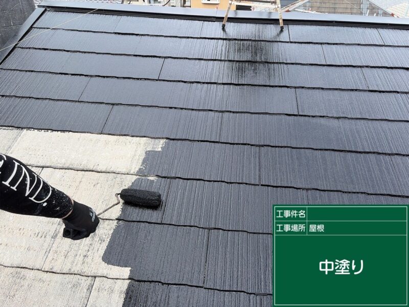 福岡県福岡市西区姪の浜のWアパート様で外壁の色あせと屋根の塗膜劣化を改善する塗装工事を行っています。2026年6月4日着工です。【HPより】