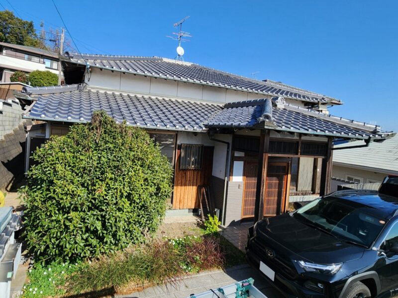 福岡県福岡市東区水谷のZ様邸でプレマテックスの「タテイル」を使用し、目地まわりの傷みに対応する外壁塗装工事を行いました。2026年8月31日完成です。【HPより】