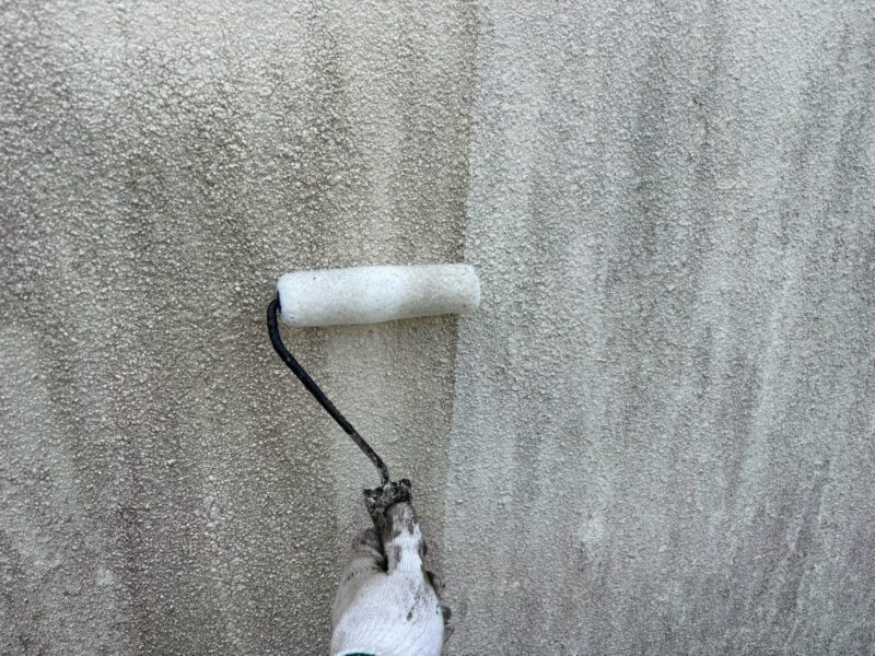 福岡県福岡市東区水谷のZ様邸でプレマテックスの「タテイル」を使用し、目地まわりの傷みに対応する外壁塗装工事を行いました。2026年8月31日完成です。【HPより】
