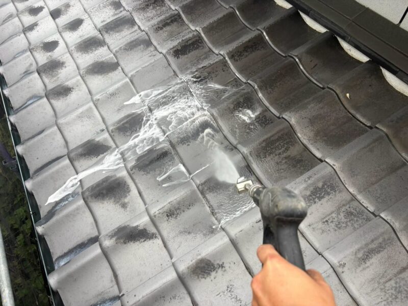 福岡県福岡市東区水谷のZ様邸でプレマテックスの「タテイル」を使用し、目地まわりの傷みに対応する外壁塗装工事を行いました。2026年8月31日完成です。【HPより】