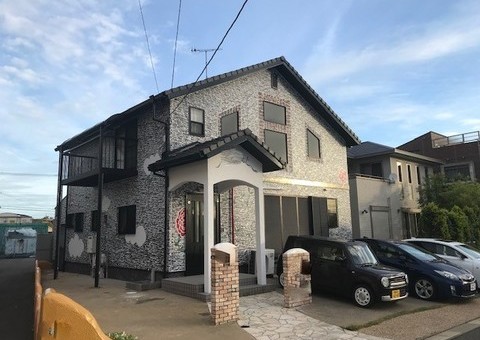 5月15日塗装工事完成です。福岡県太宰府市・M様邸。外壁デザイン塗装・アート壁画・防水処理・目地コーキング打ち替え