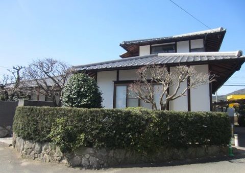 2/19完成です。太宰府市石坂・A様邸　外壁塗装工事