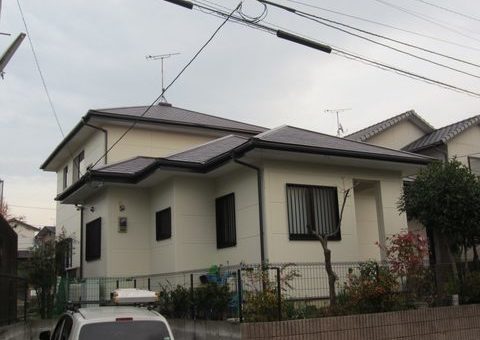 12/13完成です。太宰府市五条・Y様邸　外壁塗装・屋根塗装工事