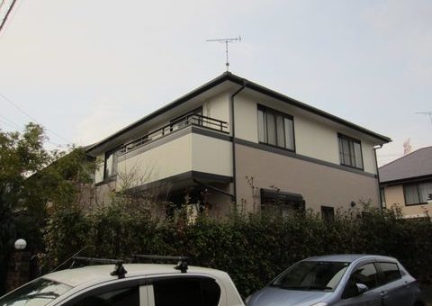 福岡県小郡市美鈴が丘・M様邸　外壁塗装・屋根塗装工事　3/8完成です。