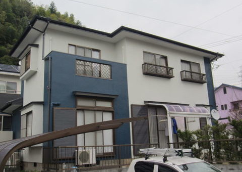 11/28完成です。筑紫野市吉木・K様邸　外壁塗装・屋根塗装工事
