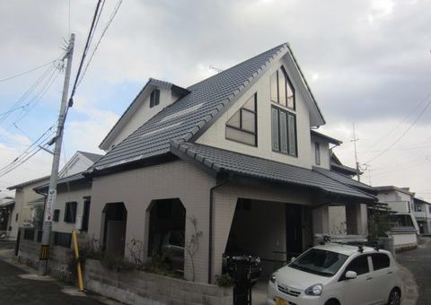 1/31完成です。筑紫野市二日市中央・K様邸　外壁塗装・屋根塗装工事