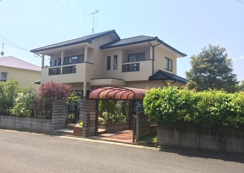 福岡県筑紫野市吉木・I様邸　外壁塗装・屋根塗装工事　4月12日完成です。