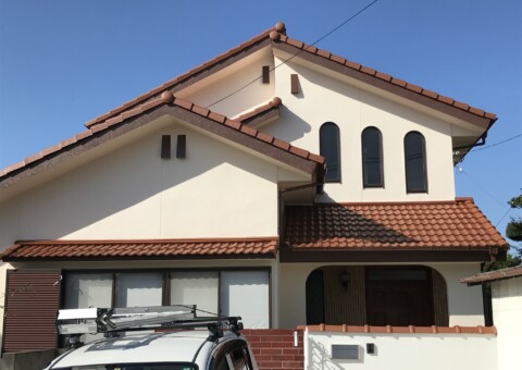 外壁塗装の塗り回数は多いほど良い？4回塗りの提案に隠された真実