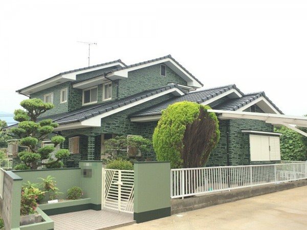 屋根外壁塗装から細部の確認まで！信頼を築く一日の流れサムネイル