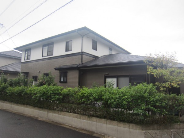 屋根外壁塗装からベランダ補修まで、住まいを守る信頼の対応サムネイル