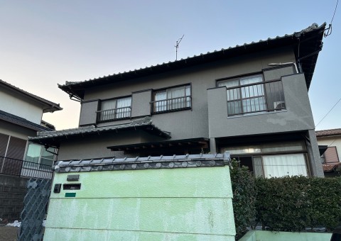 福岡県太宰府市大佐野のM様邸でピュアピュアシリコンを使用した外壁塗装を行いました。1/26完成です。【ホームページより】