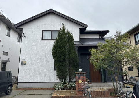 福岡県小郡市希みが丘のS様邸で外壁屋根ともに、エシカルプロクールのフッ素塗料を使用した塗装を行いました。3/25完成です。【HPより】