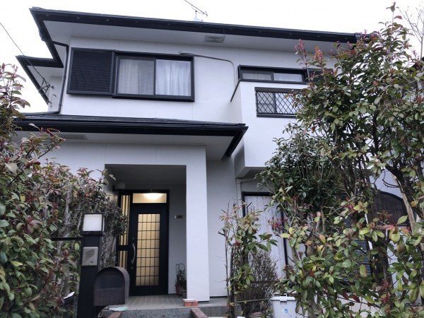 外壁塗装の土日作業はある？気になる工事スケジュールを解説！サムネイル