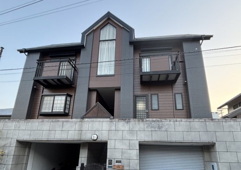福岡県筑紫野市天拝坂のN様邸でエシカルプロクールFを使用した屋根・外壁塗装工事を行いました。12/11完成です。【OB様より】