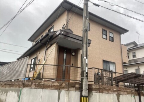 福岡県筑紫野市紫のH様邸で外壁のチョーキングやシーリングの劣化を補修し屋根と外壁を保護する塗装工事を行いました。6/24完成です。【ご来店より】