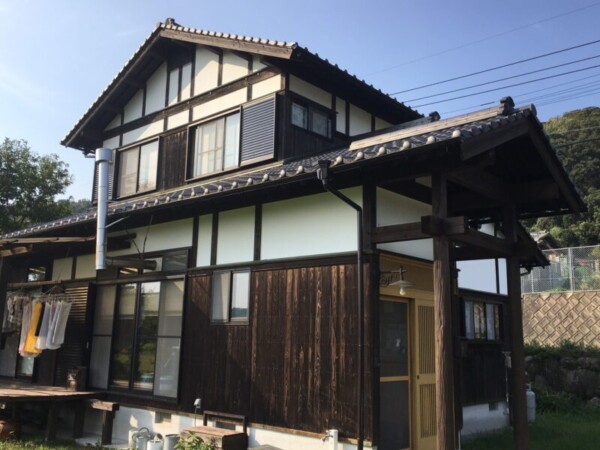 木部外壁の塗装は何年おき？塗り替えサインと正しい塗料選びサムネイル