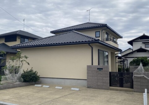 福岡県太宰府市朱雀のT様邸で外壁の防水性を高め美観を整える外壁塗装工事を行いました。2025年11月10日完成です。【チラシより】