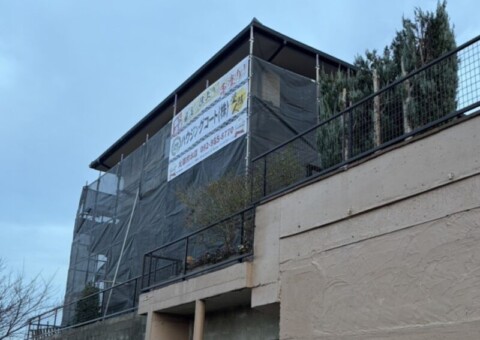 福岡県筑紫野市針摺東のK様邸で、外壁の劣化サインに合わせた外壁塗装工事を行っています。2025年12月23日着工です。【HPより】