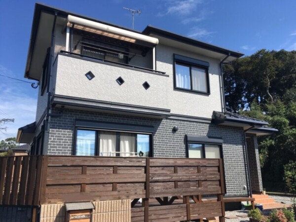 天然石のような外壁にしたい？後悔しないために知っておきたい判断基準サムネイル