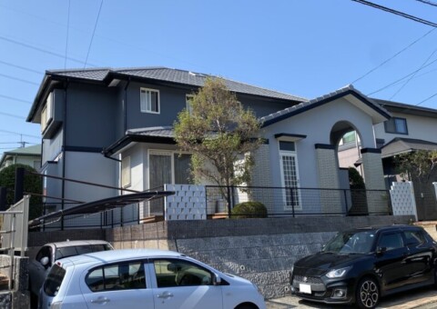 福岡県小郡市希みが丘のO様邸で外壁の色あせと屋根の色の変化をきれいに整える塗装工事を行いました。2026年9月22日完成です。【HPより】